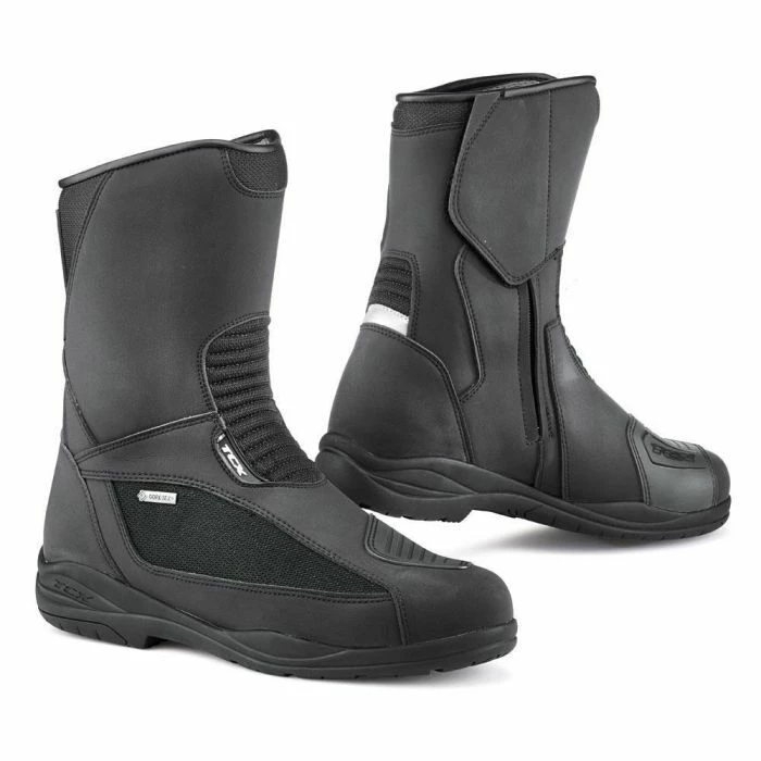 TCX EXPLORER EVO GORE-TEX - BLACK 1 TCX EXPLORER EVO GORE-TEX - BLACK